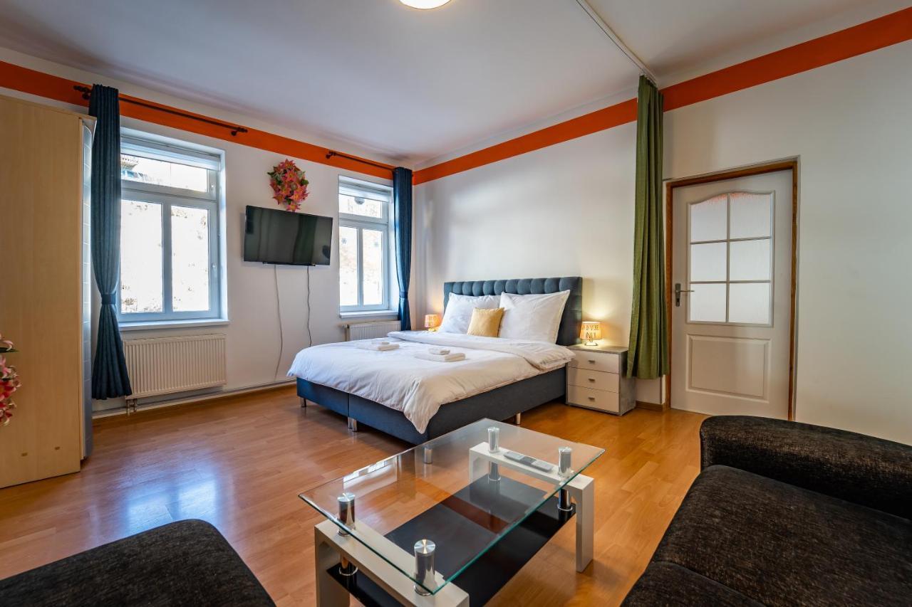 Tuan Long Apartments Jáchymov Eksteriør bilde