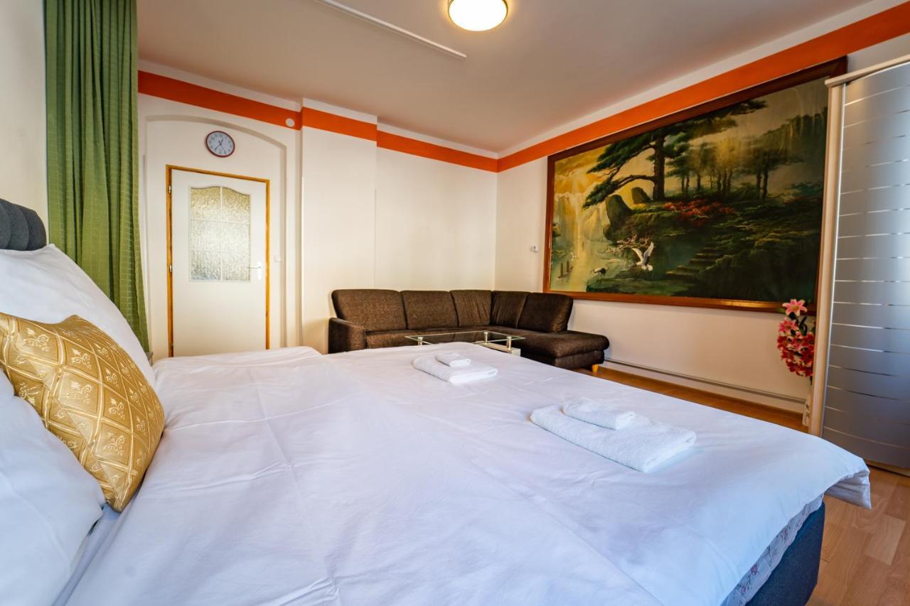 Tuan Long Apartments Jáchymov Eksteriør bilde