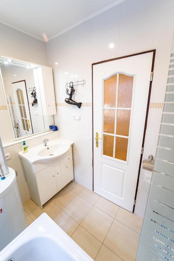 Tuan Long Apartments Jáchymov Eksteriør bilde