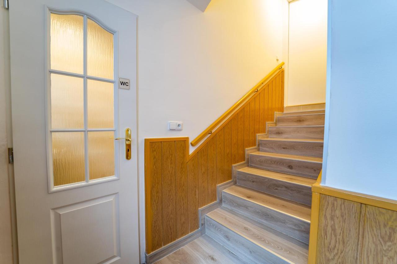 Tuan Long Apartments Jáchymov Eksteriør bilde