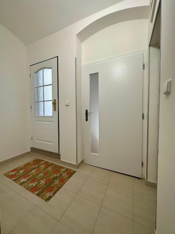 Tuan Long Apartments Jáchymov Eksteriør bilde